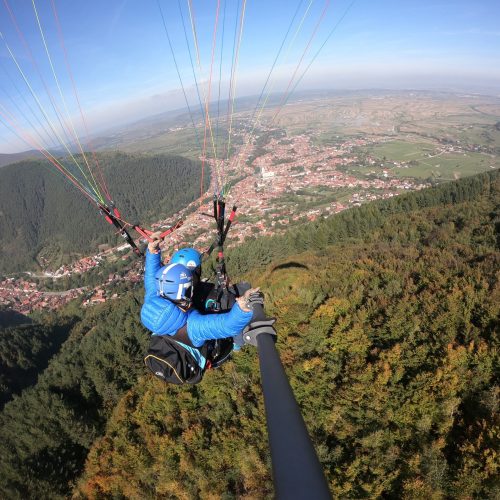 Zbor cu parapanta în tandem